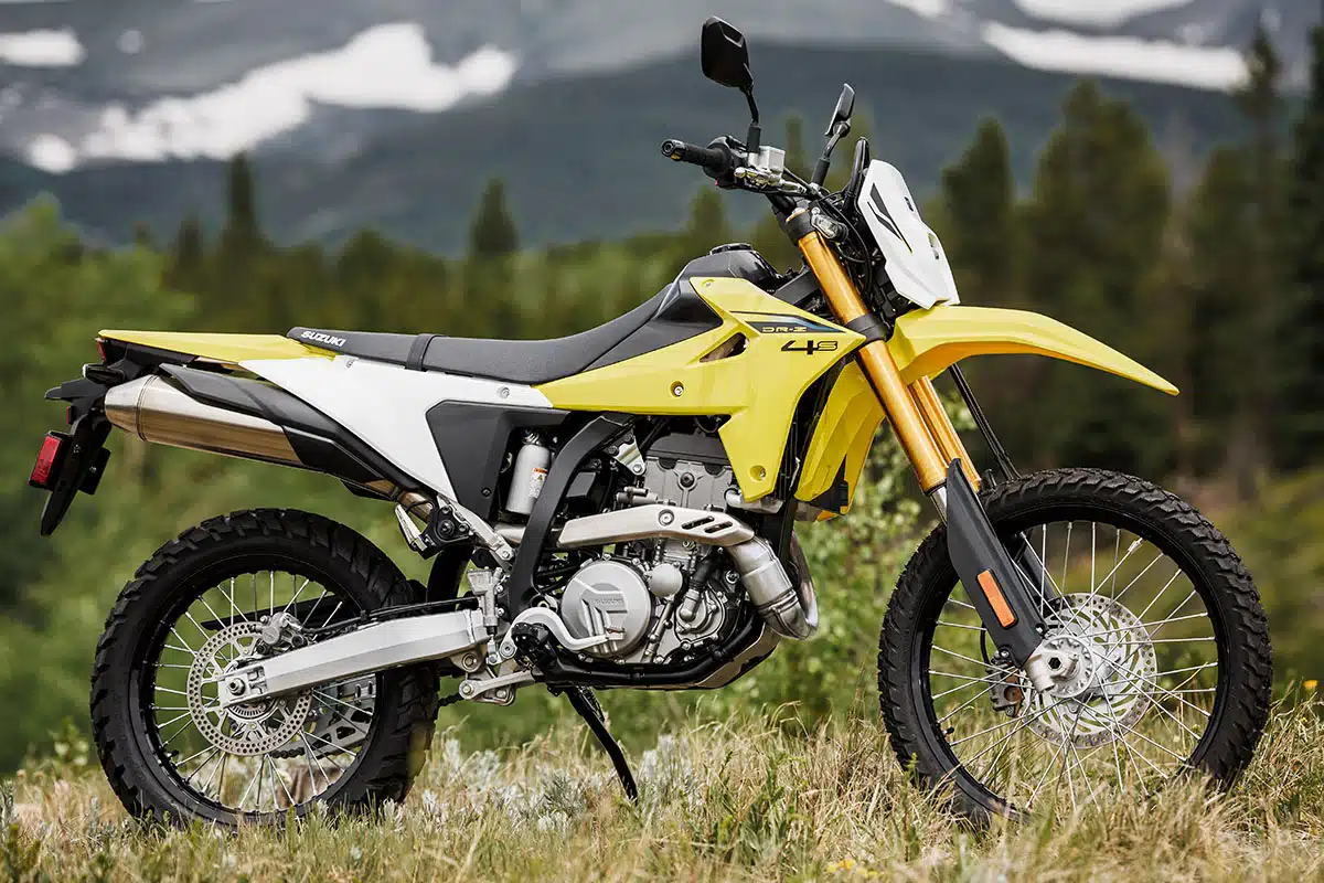 Suzuki DR400